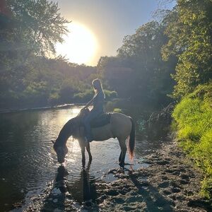 Meet your Posher, Kara